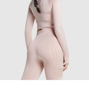 Gymshark set in pink color.In size large